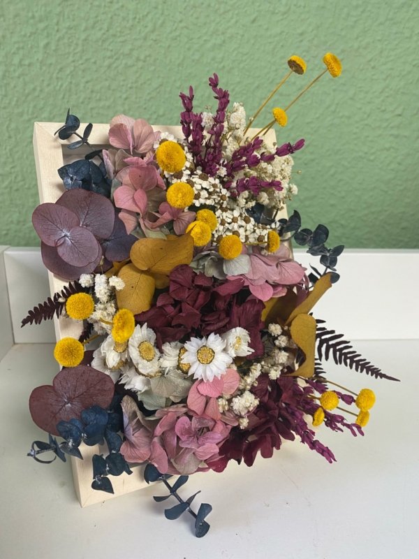 ¡Taller de Flores Preservadas en Granada! 🌸✨ 21 de Febrero - Imagen 3